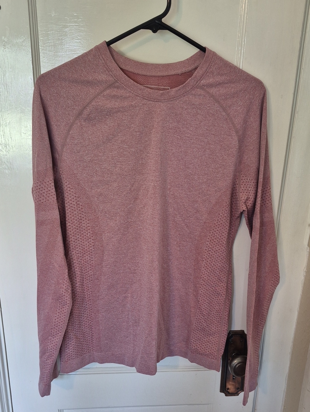 Women's Long-Sleeve Seamless Crewneck Top - Dusty Rose